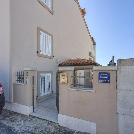 Jakara Apartmán *