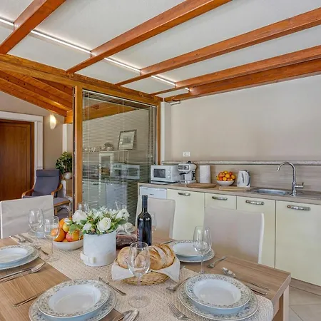 Apartman Jakara *