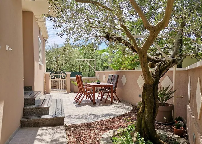 아파트 Jakara 빈쿠란