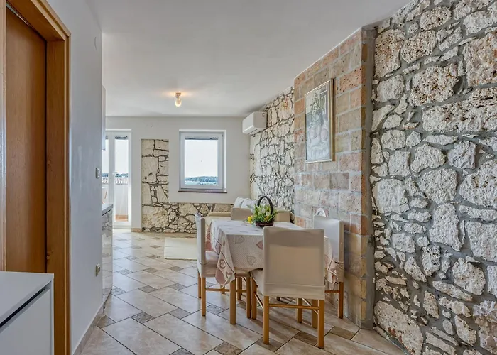 Jakara 아파트 빈쿠란